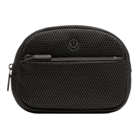 Lululemon City Essentials Mini Pouch 1L Knit Mesh Black NWT - Picture 1 of 5